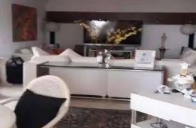 Cobertura duplex com 4 dorm, 3 suítes, terraço gourmet com piscina