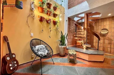 Casa com 3 quartos à venda na Rua Palestina, Vila Mascote, São Paulo