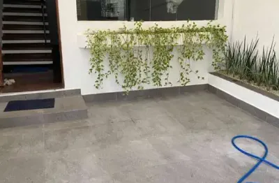 Casa aconchegante - localização ótima na chácara santo antonio.