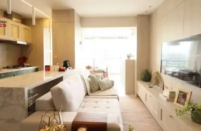 Moema mobiliado, com tudo, andar alto, vista incrível, ao lado do metrô!!