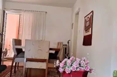 Casa com 4 dormitorios - 4 banheiros - 2 vagas - 200m².