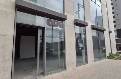 Linda loja - locação no térreo do condomínio la vida-chac. sto. antonio