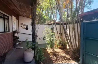 Casa á venda - 4 dormitórios (2 suítes) - 4 vagas - 220m² - vila mariana!!