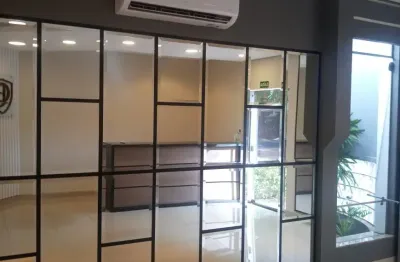 Linda casa comercial a venda ou locação no bairro cidade jardim