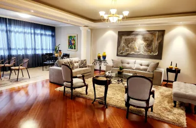 Lindo apartamento à venda, com ótima localização no bairro jardim elite, medindo 218m².