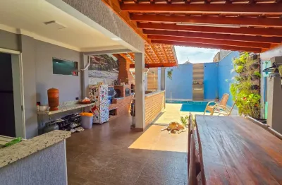 Linda casa com espaço gourmet integrado com piscina - vila industrial - piracicaba/sp