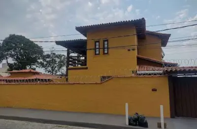 Casa com 4 quartos para alugar na Rua Washington Vianna, 267, Novo Rio das Ostras, Rio das Ostras