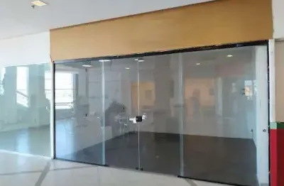 Sala comercial para alugar na Rodovia Amaral Peixoto, 4961, Centro, Rio das Ostras