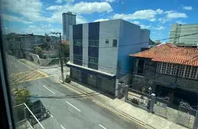 Prédio para alugar na Rua Doutor Francisco Portela, 222, Centro, Macaé