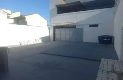 Barracão / Galpão / Depósito para alugar na Rua Jonas Mussi, 287, Sol e Mar, Macaé
