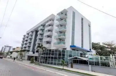 Flat com 1 dormitório para alugar, 45 m² por r$ 3.200,00/mês - praia do pecado - macaé/rj