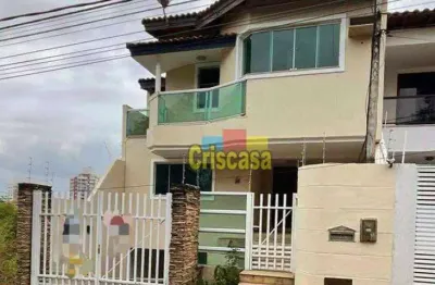 Casa com 3 dormitórios para alugar, 356 m² por R$ 4.500,00/mês - Glória - Macaé/RJ