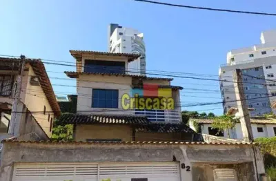 Casa com 3 dormitórios à venda, 200 m² por R$ 650.000,00 - Glória - Macaé/RJ