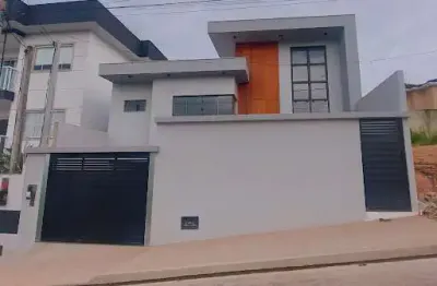 Casa com 3 dormitórios à venda, 159 m² por R$ 850.000,00 - Vale das Palmeiras - Macaé/RJ