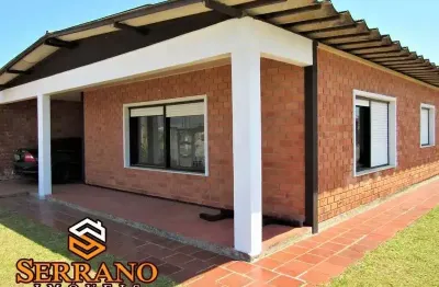 Excelente casa de esquina. litoral de mariluz. vista para o mar!