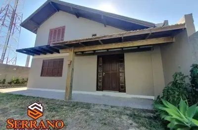 Sobrado com 3 dormitórios. próximo do mar. imara em imbé