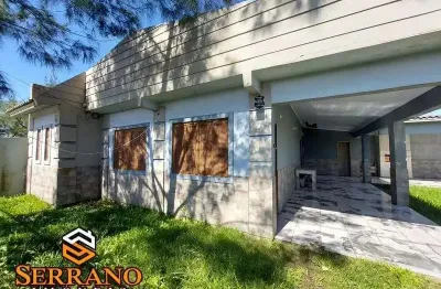Casa de esquina a poucos metros do mar com 3 quartos a venda em tramandaí/rs