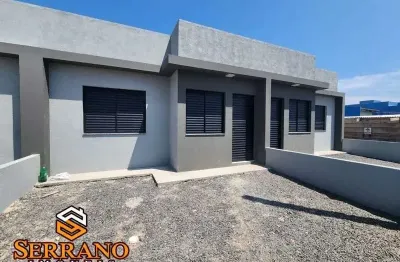 Excelente oportunidade. casa geminada à venda na praia de marisul em imbé.