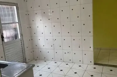 Casa com 1 quarto para alugar na joao rios, 170, vila albertina, são paulo por r$ 1.000