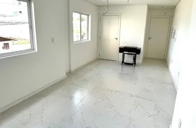 Sala comercial 30m² na melhor localização de piçarras