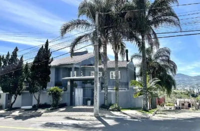 Casa com 3 quartos à venda na rua irmã amália, --, canudos, novo hamburgo por r$ 1.200.000