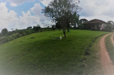 Chácara em castro jardim bailly dentro da cidade próxima ao clube de campo de castro