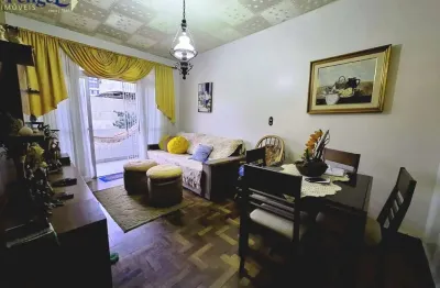 Apartamento à venda no centro de curitiba-pr: 2 quartos, 1 sala, para 2 ambientes, sacada ampla,  2 banheiros, 74m² de área. confira já!