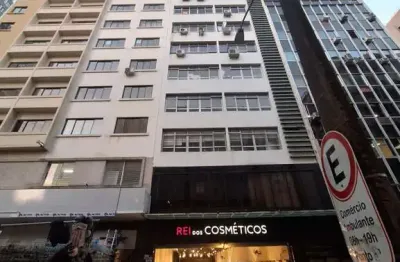 Oportunidade imperdível: sala comercial à venda no centro de curitiba-pr, 1 sala, 2 banheiros, 115m² de área!