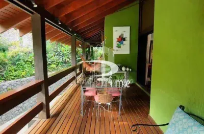 Casa espetacular com 4 dormitórios à venda, 838 m² por r$ 2.600.000 - itaipu - niterói/rj