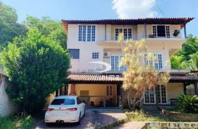 Casa com 6 dormitórios à venda, 520 m² por r$ 850.000,00 - itaipu - niterói/rj