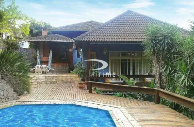 Casa com 3 dormitórios à venda, 520 m² por r$ 1.900.000,00 - itaipu - niterói/rj