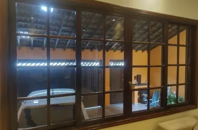 Casa com 3 quartos à venda na Rua Ibirá, 00, Vila Jeriva, Várzea Paulista
