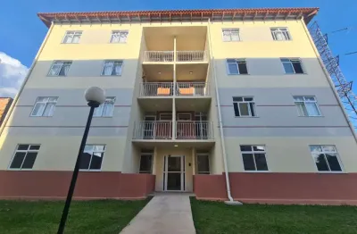 Apartamento com 2 quartos para alugar na miguel furmann, 158, campo de santana, curitiba por r$ 900