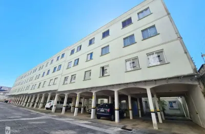 Apartamento com 2 quartos à venda na Rua Delegado Naby Paraná, 400, Capão Raso, Curitiba por R$ 260.000