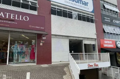 Ponto comercial para alugar na Rua dos Eucaliptos, 117, Maracanã, Colombo por R$ 8.200