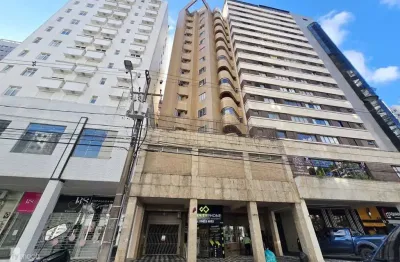 Apartamento com 2 quartos à venda na avenida sete de setembro, 4518, batel, curitiba