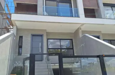 Casa com 3 quartos à venda na Rua João Antônio Xavier, 319, Água Verde, Curitiba por R$ 1.873.562