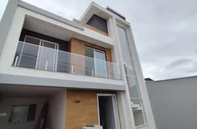 Casa com 3 quartos à venda na Rua José Gusso, 195, Fazendinha, Curitiba por R$ 990.000