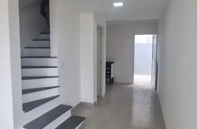 Casa em condomínio fechado com 2 quartos para alugar na Avenida Armando Colangelo, 663, Arujá Center Ville, Arujá