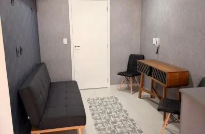 Studio totalmente mobiliado andar alto e sol da manhã pronto para morar