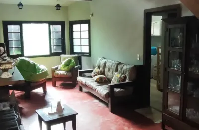 Só depende de você  em ter a tranquilidade dê morar neste belíssimo sítio
