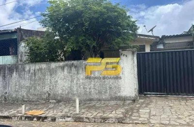 Casa com 3 quartos para alugar na Rua Tubal da Silva Brandão, Bancários, João Pessoa