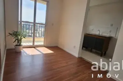 Apartamento de 43m² para locação jardim três irmãos taboão da serra / sp