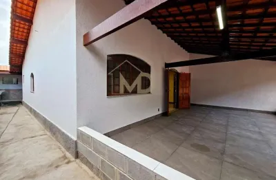 Casa para Locação em Teresópolis, Nossa Senhora de Fátima, 2 dormitórios, 1 suíte, 2 banheiros, 6 vagas