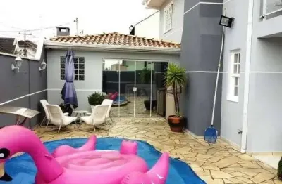 Casa com 4 quartos à venda na Rua Haiti, 130, Centro, Pinhais