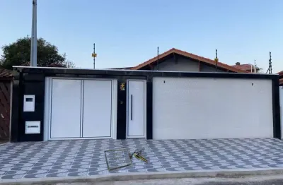 Casa alto padrão para venda em solemar praia grande-sp