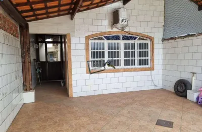 Casa com 2 quartos à venda no Jardim Princesa, Praia Grande 