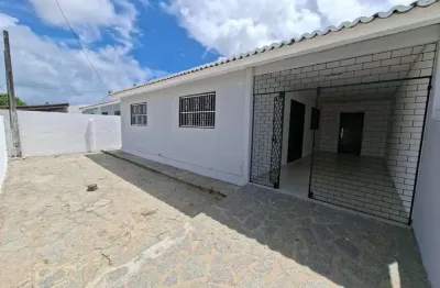 Casa Alugar Brisamar 03 Quartos sendo 01 Suíte Excelente local