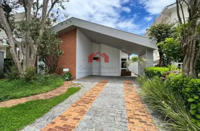 Casa em Condomínio para Locação em Santana de Parnaíba, Alphaville, 3 dormitórios, 1 suíte, 2 banheiros, 4 vagas