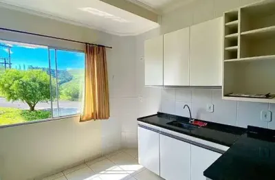 Apartamento com 2 dormitórios à venda, por r$ 200.000 - campo das aroeiras - poços de caldas/mg